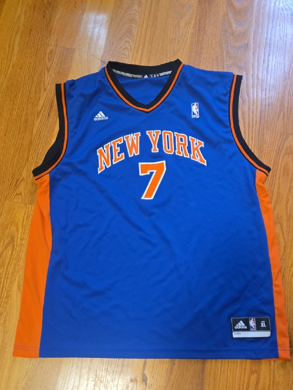 Adidas New York Knicks Carmelo Anthony # 7 Jersey Blue. Mens  XL .